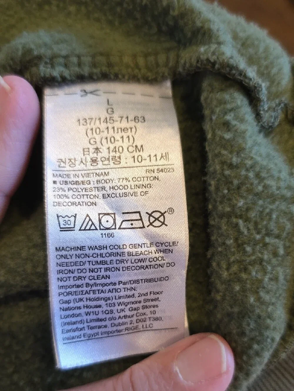 GAP Camo Hoodie Size Large